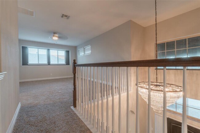 Building Photo - 1016 Teravista Crossing