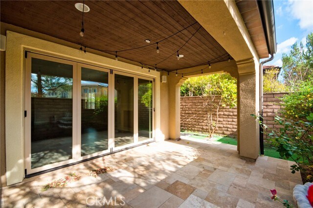 Building Photo - 116 Bridle Path