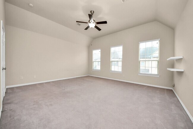 Building Photo - 10606 Shadow Elm Ct