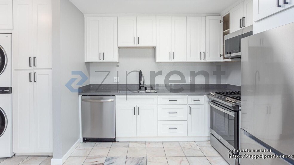 Building Photo - 1388 Taka Ct