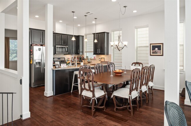 Building Photo - 1209 Cedarpost Tree Springs Pl