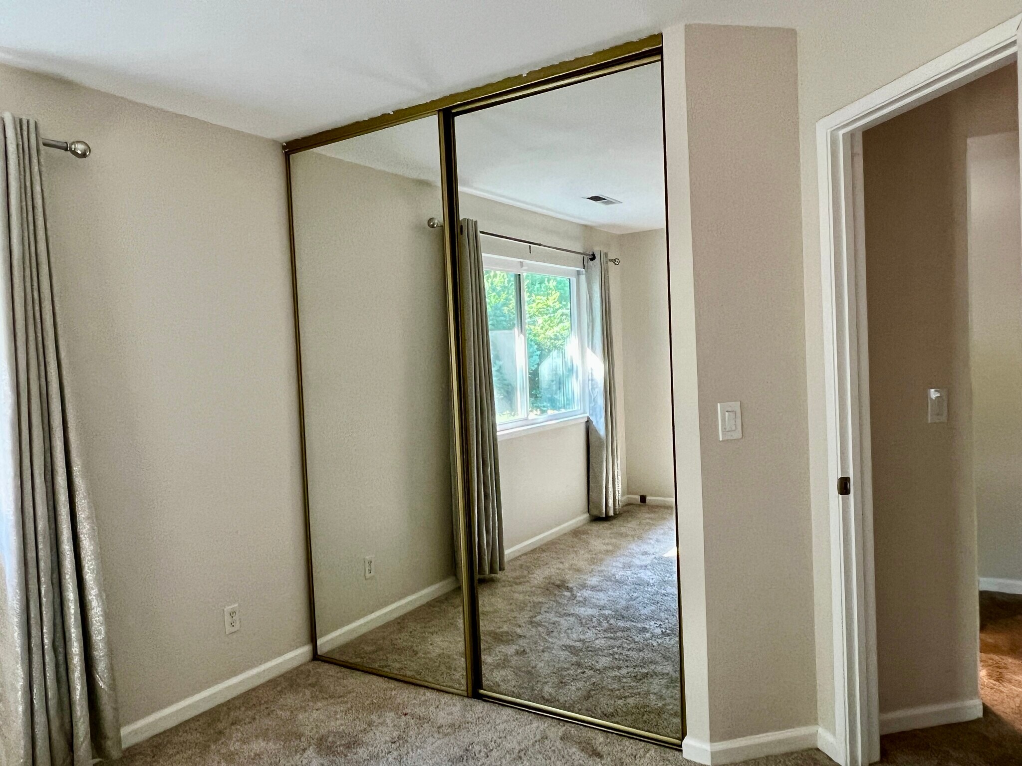 bedroom 1 - 7520 Silvertree Ln