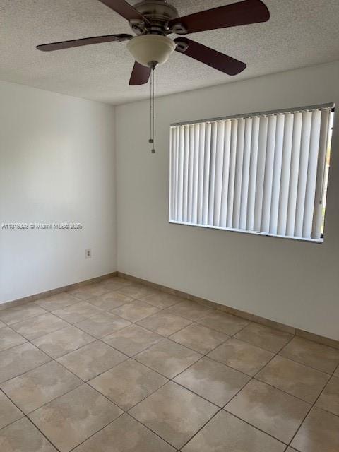 Building Photo - 3188 Coral Lake Way