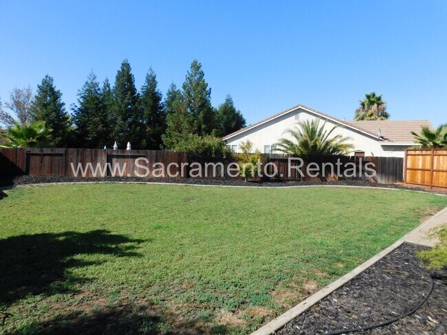 Building Photo - 3 br, 2 bath House - 841 Dorsett Court
