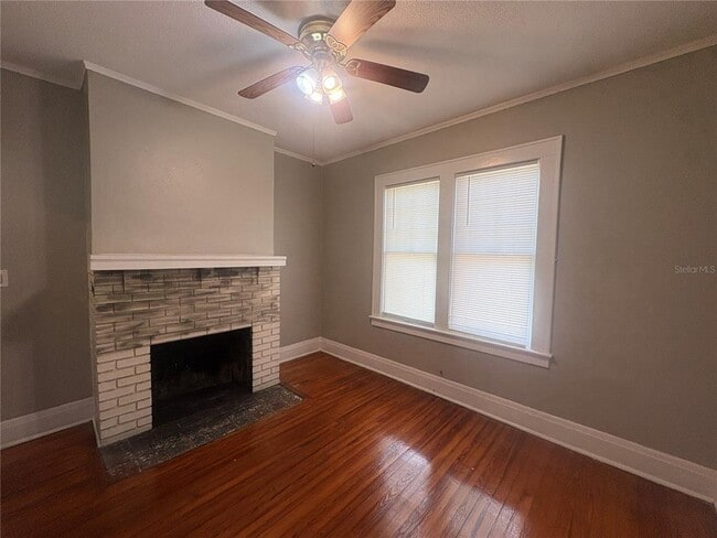 Building Photo - 1285 S Lightsey Ave