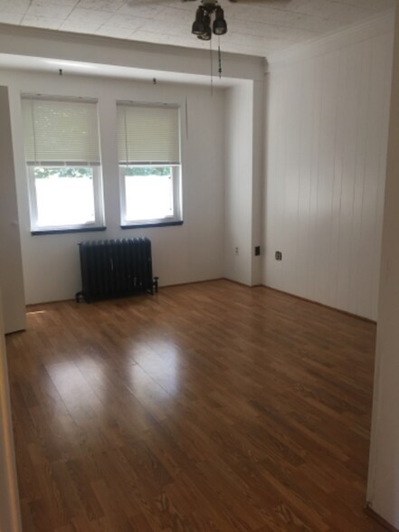 Building Photo - 2279 Shady Ave