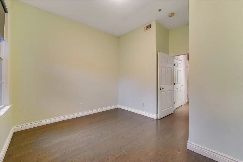Building Photo - 4508 Brown St