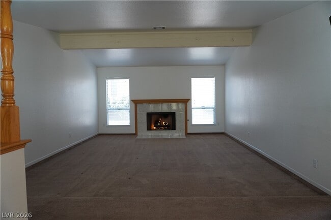 Building Photo - 8328 Del Rey Ave
