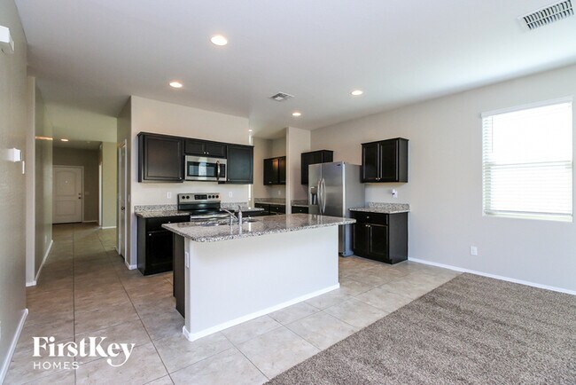 Building Photo - 10386 E Marigold Ln