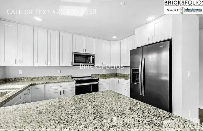 Building Photo - Welcome Home to Your Perfect Sanctuary in ...