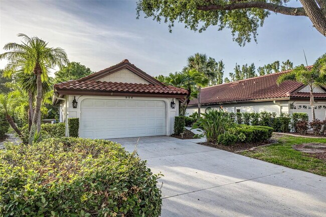 Building Photo - 956 Harbor Town Dr