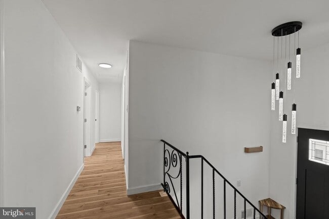 Building Photo - 901 Russo Dr