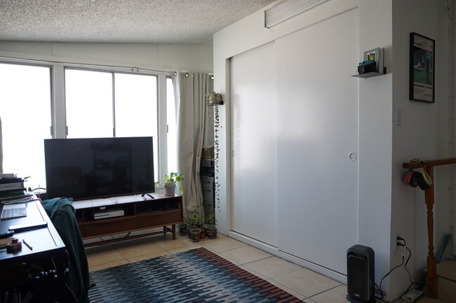 Building Photo - 3729 Boyce Ave