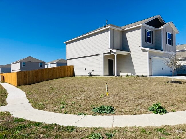 Building Photo - 766 Veloway Trail