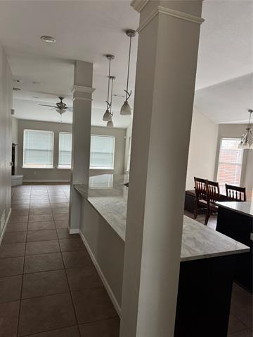 Building Photo - 10808 Pineview Ln