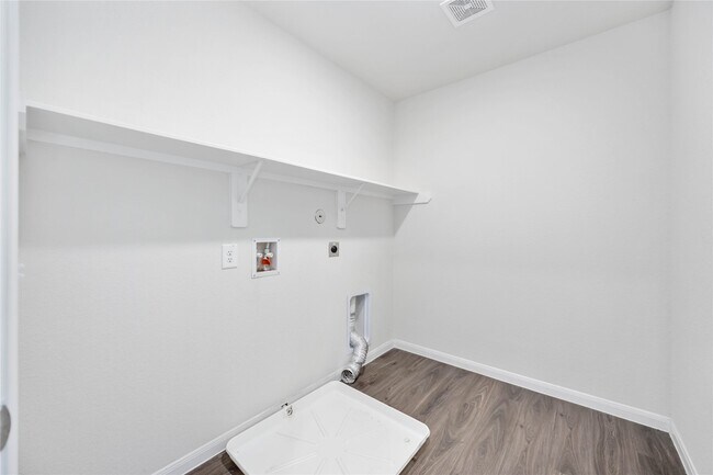 Building Photo - 6419 Kimball Mill Ln
