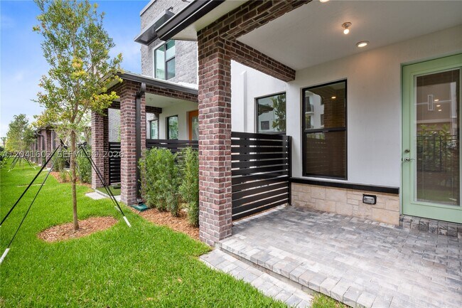 Building Photo - 8344 NW 7th Pl