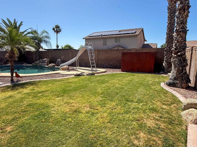 Building Photo - 3103 W Zachary Dr