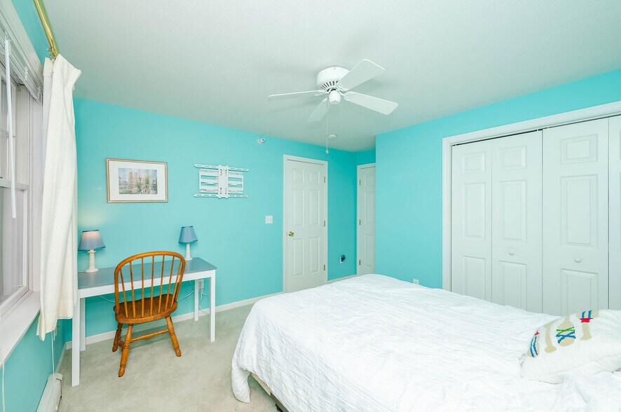 Building Photo - 790 York St