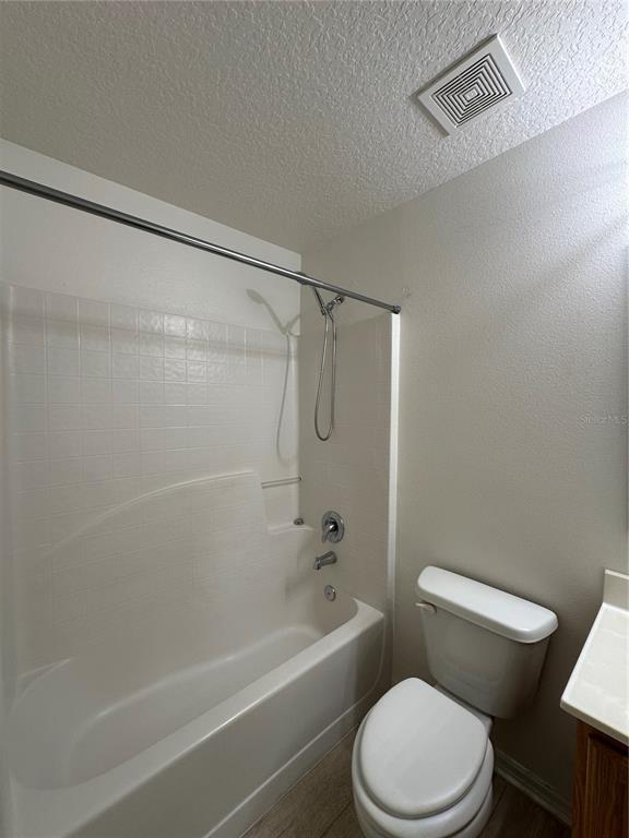 Building Photo - 5539 Sycamore Canyon Dr