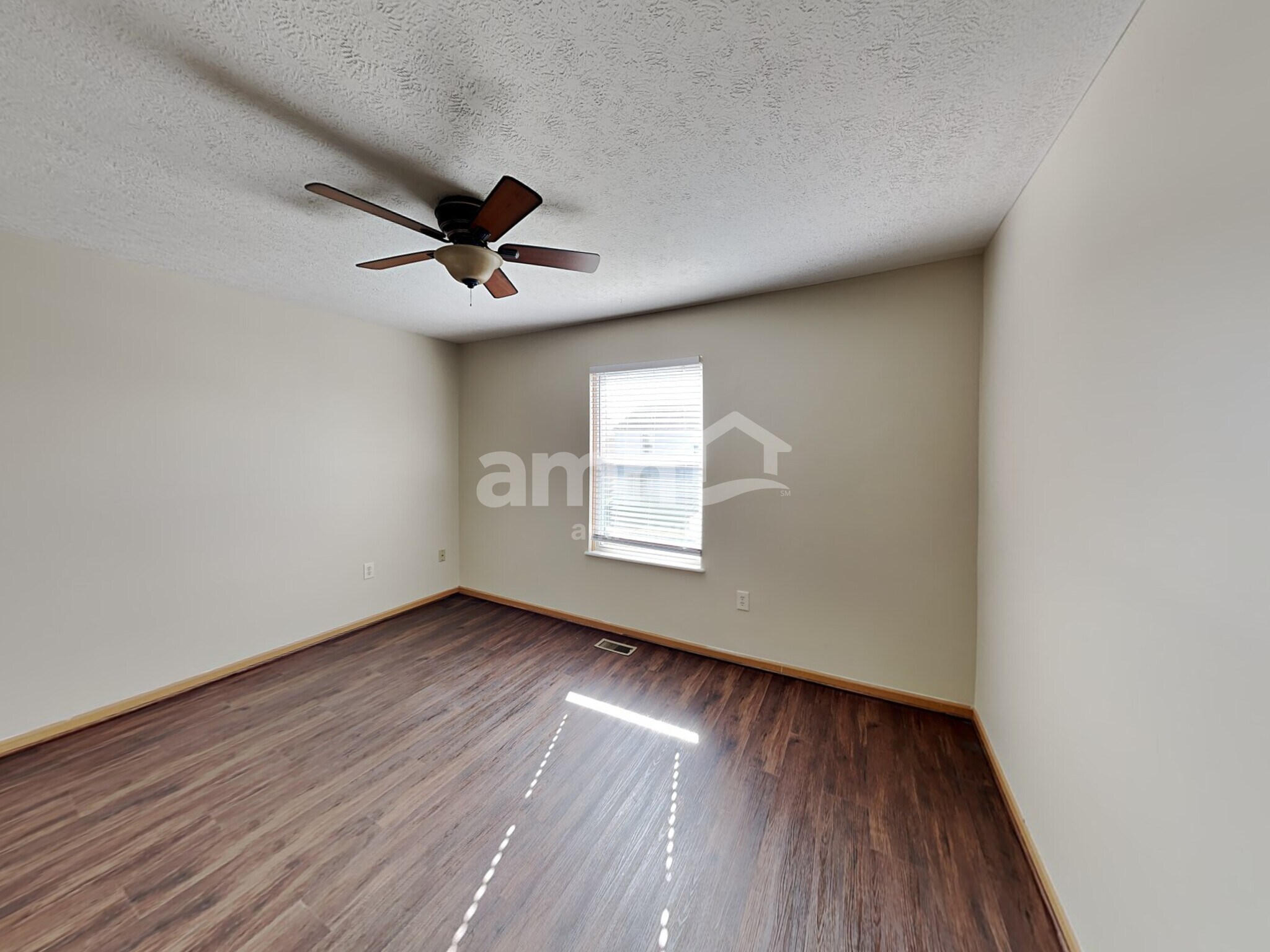 Building Photo - 6875 Tumbleweed Ln