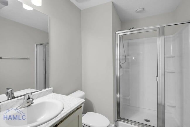 Building Photo - 721 Highgrove Ct