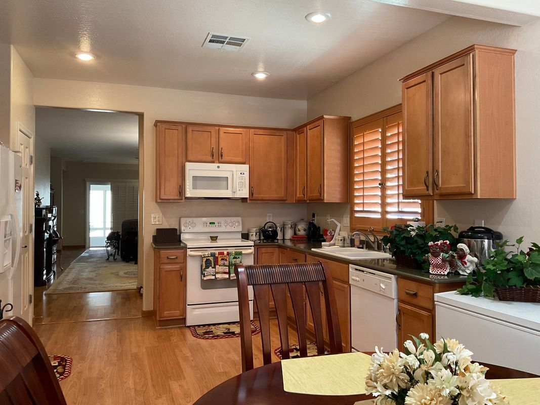 Building Photo - 7937 North Tern