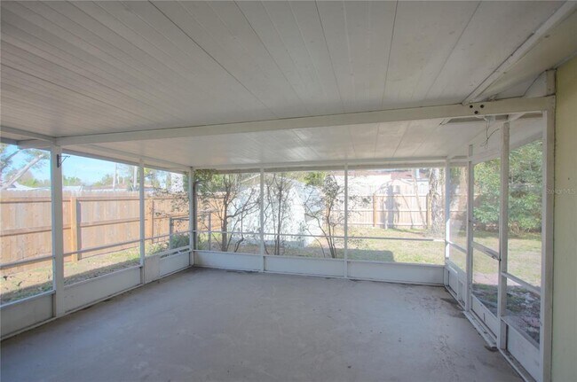 Building Photo - 3431 Dunbar Dr