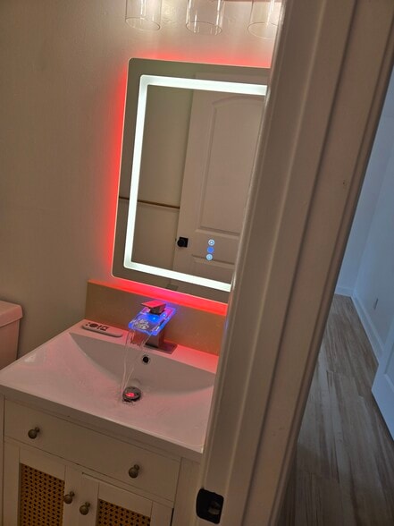 Building Photo - 2515 Arkansas Ave