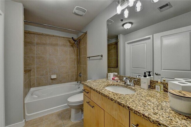 Building Photo - 3324 Peachtree Rd
