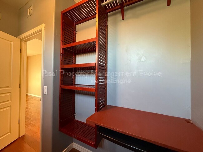 Building Photo - 20660 N 40th St