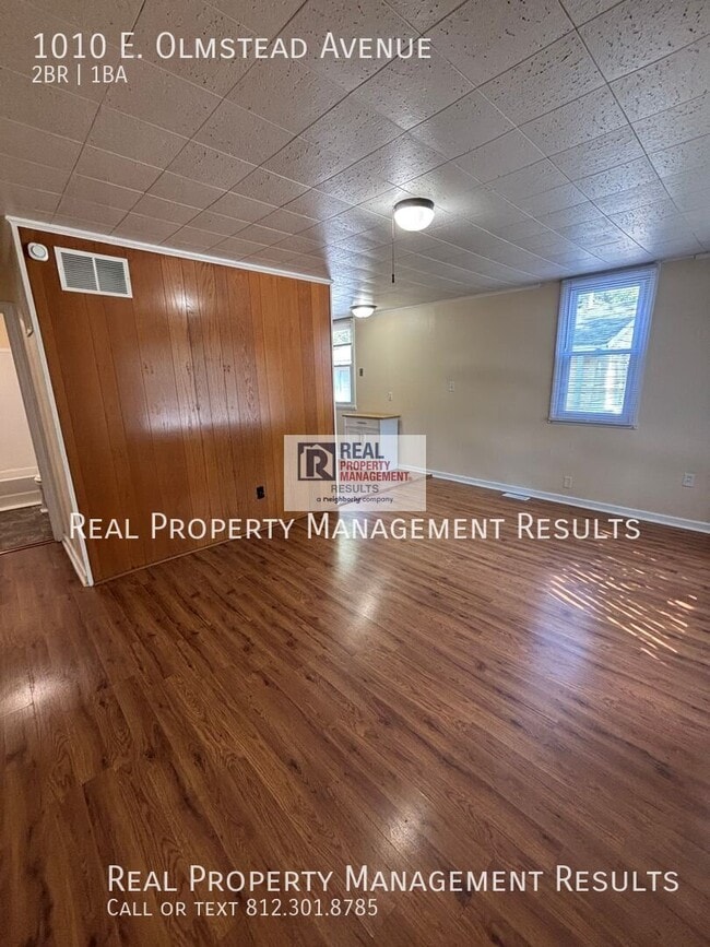 Building Photo - 1010 E Olmstead Ave