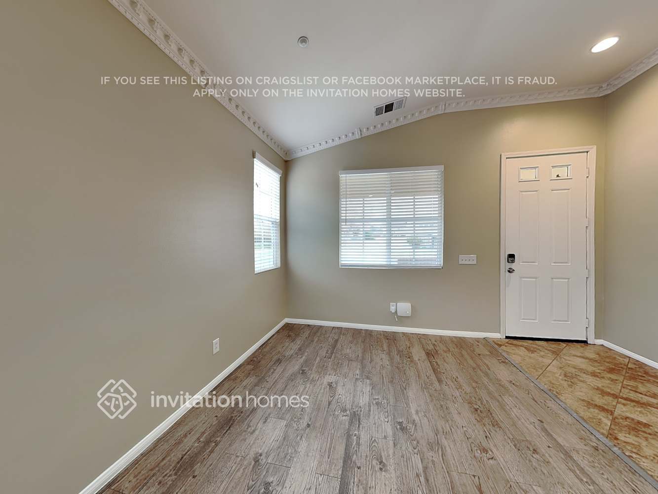 Building Photo - 7502 Sultana Ave