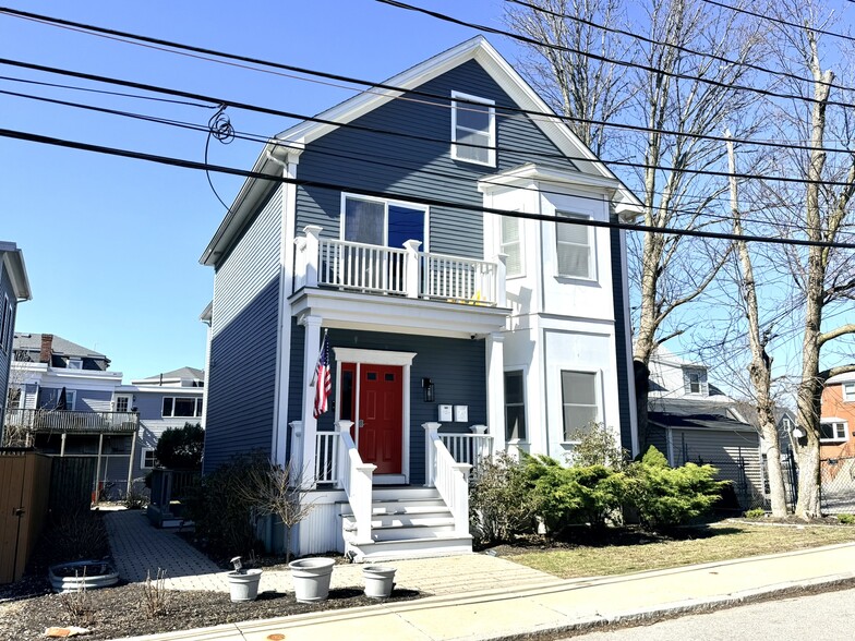 Building Photo - 4 Woodworth St