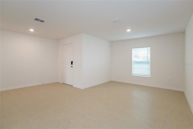 Building Photo - 1661 Hideaway Flat St