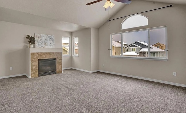 Building Photo - 7425 Willowdale Dr