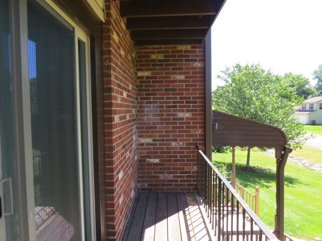 Building Photo - 5240 Emil Ave SW