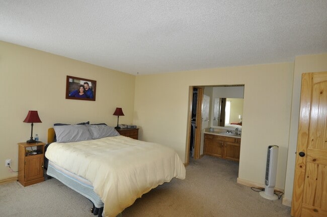 Building Photo - 7287 S Long Springs Butte