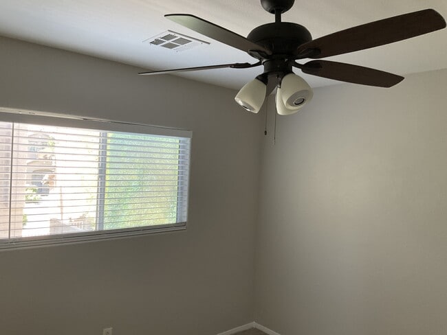 Building Photo - 8975 Spring Peeper Ave