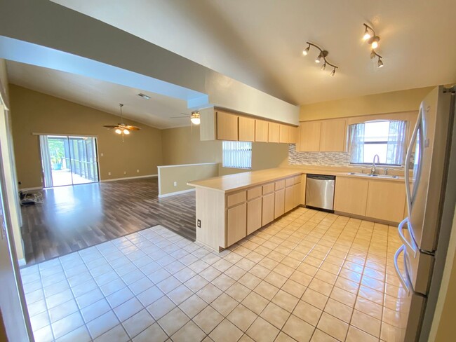 Building Photo - Spacious 3-Bedroom Home with Private Pool ...