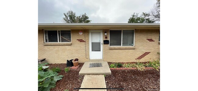 Primary Photo - 10321 W 59th Ave