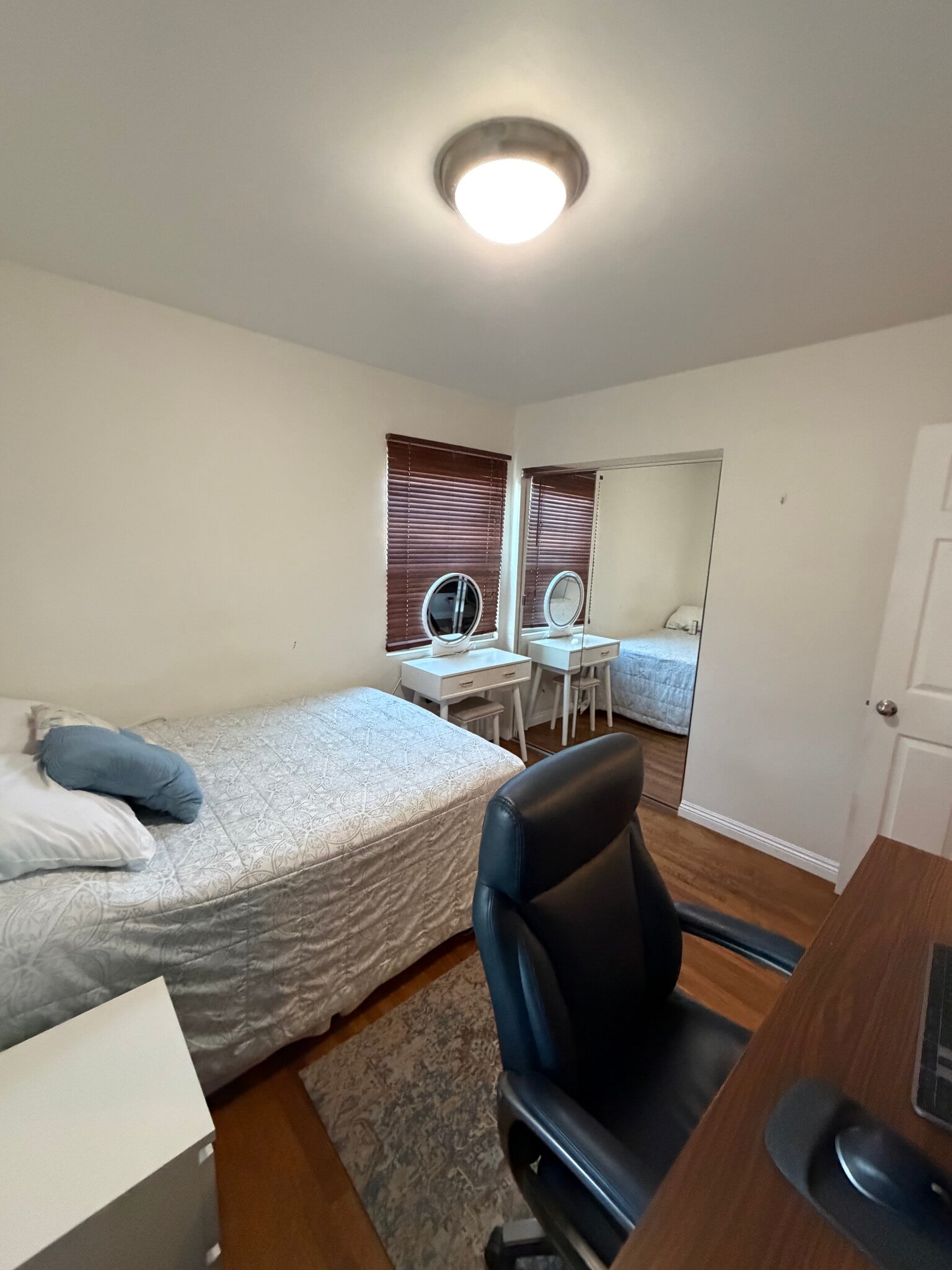 Building Photo - 3850 Massachusetts Ave