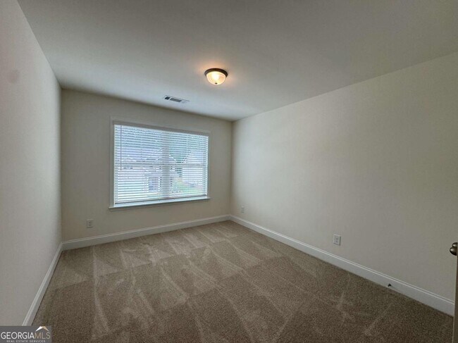 Building Photo - 3677 Lockaby Way