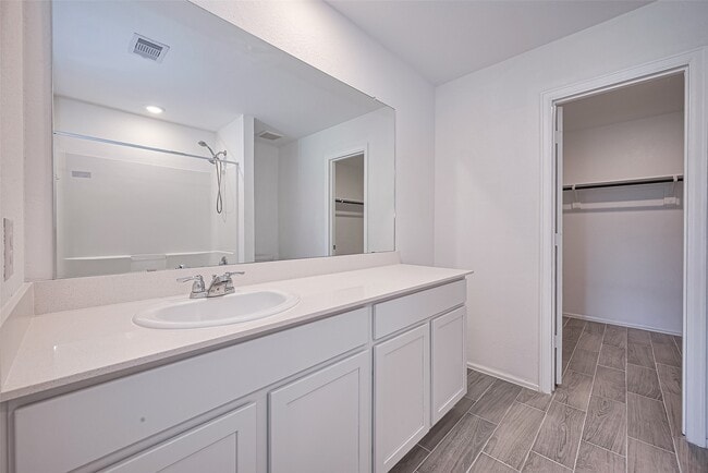 Building Photo - 9603 Fulvetta Briar Ct