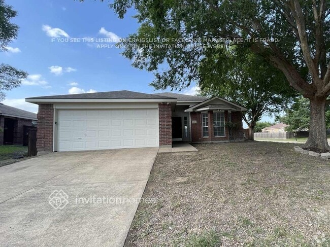 Building Photo - 4801 Mountain Ridge Ln