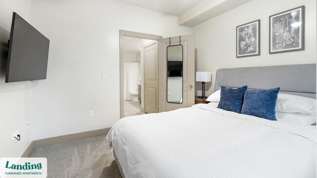 Building Photo - 124 S Dry Creek Ridge Ln