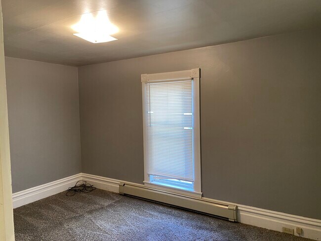 Building Photo - Chicora Triplex