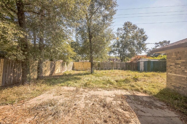 Building Photo - 9830 Cherokee St