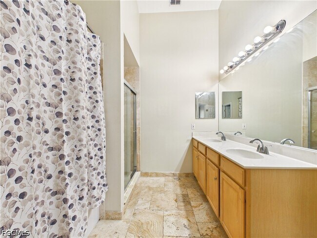 Building Photo - 17772 Oakmont Ridge Cir