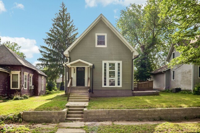 Building Photo - 809 N Meridian St Rd